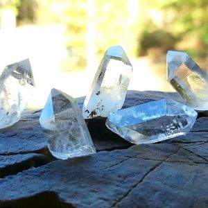 Arkansas Quartz Crystal Points